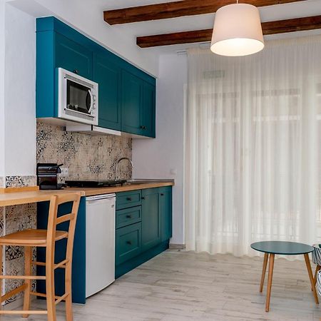 Casa Del Patio - Boutique Apartments (Adults Only) Эстепона Экстерьер фото