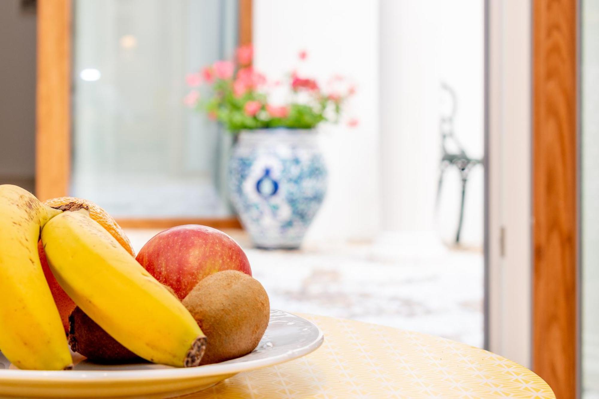 Casa Del Patio - Boutique Apartments (Adults Only) Эстепона Экстерьер фото