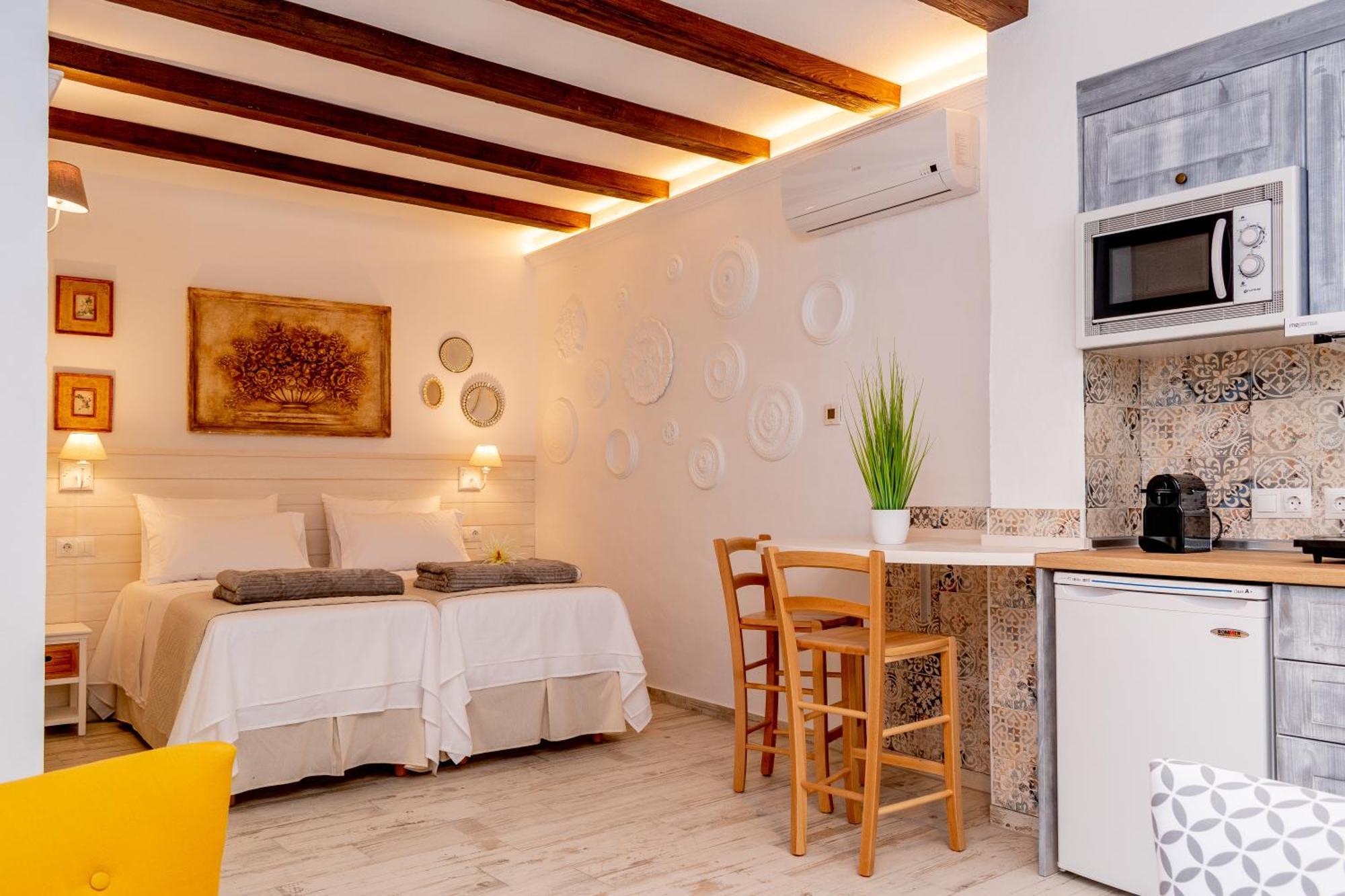 Casa Del Patio - Boutique Apartments (Adults Only) Эстепона Экстерьер фото