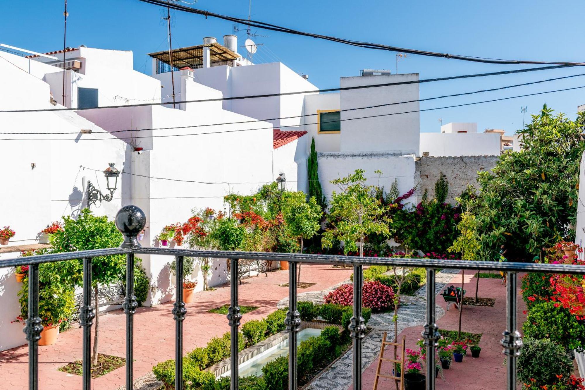 Casa Del Patio - Boutique Apartments (Adults Only) Эстепона Экстерьер фото