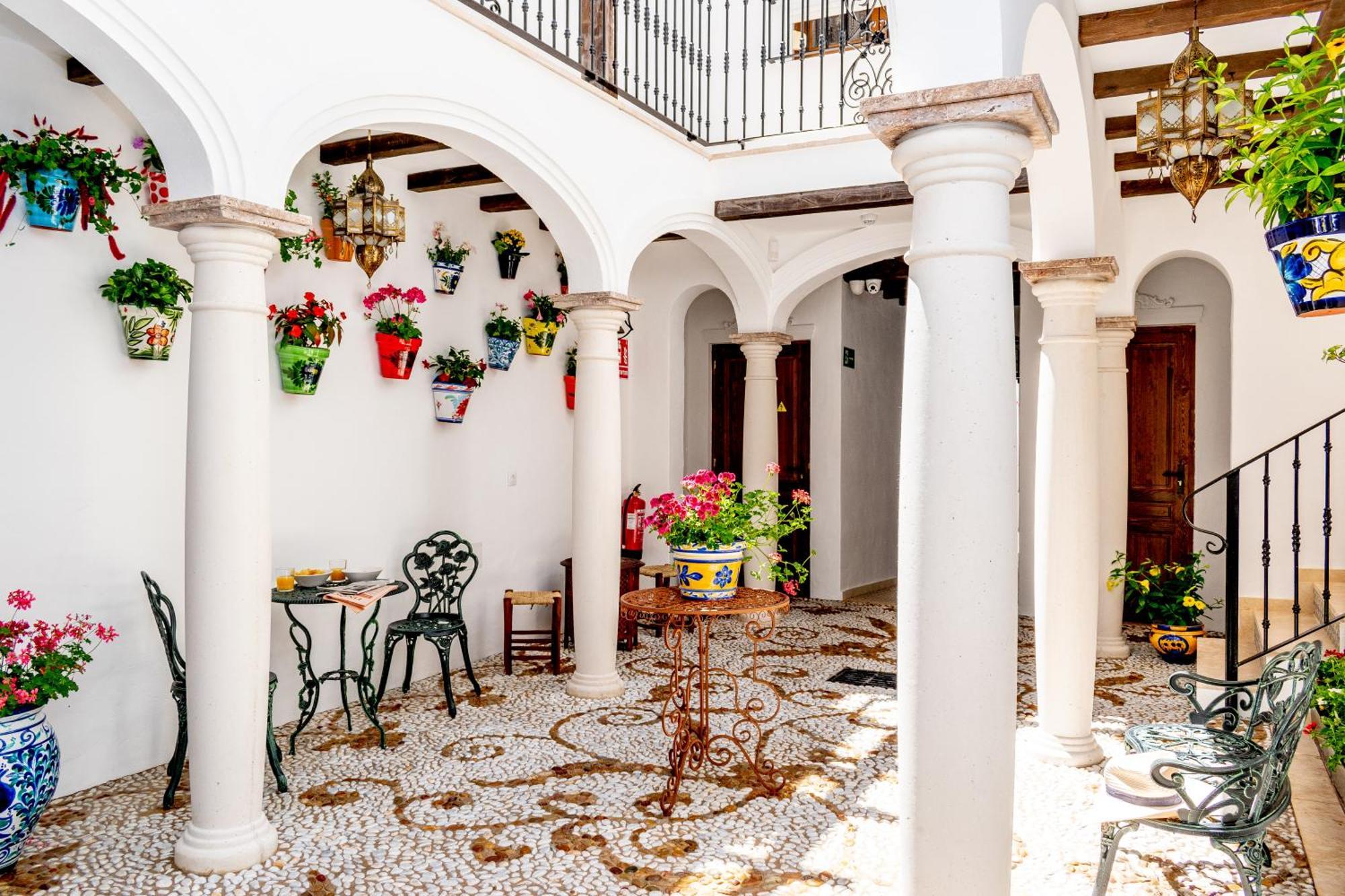 Casa Del Patio - Boutique Apartments (Adults Only) Эстепона Экстерьер фото