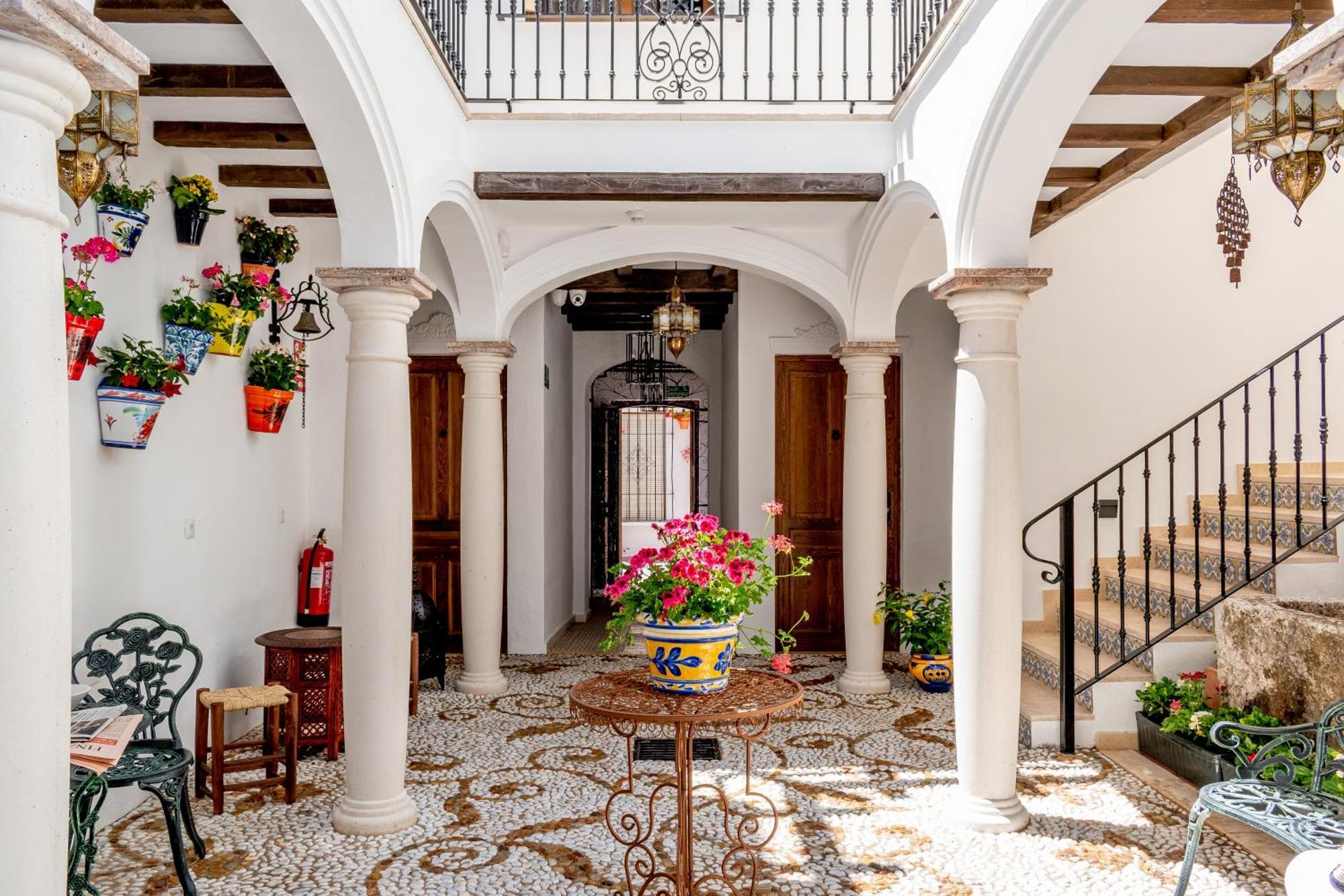 Casa Del Patio - Boutique Apartments (Adults Only) Эстепона Экстерьер фото